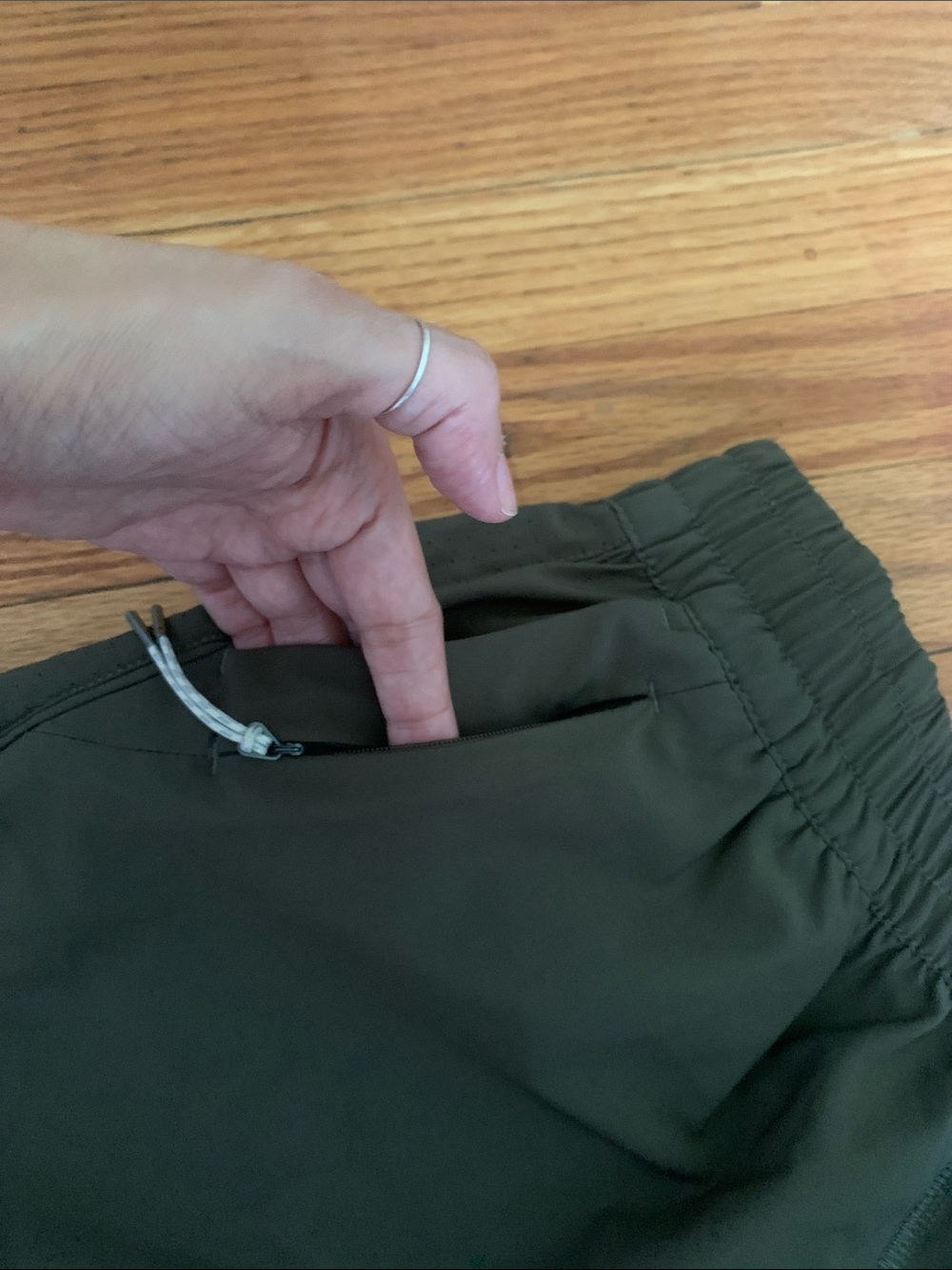 Vuori Olive Performance Running Shorts - Picture 6 of 7